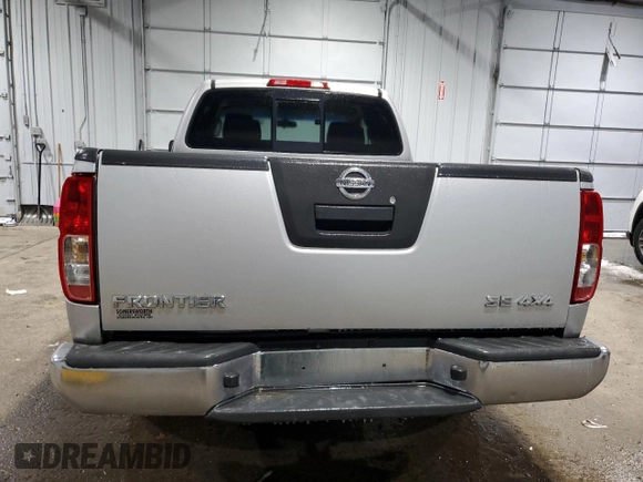 2007 Nissan Frontier Nismo z VIN 1N6AD06W97C408958, wystawiony jako Copart lot #45300865 z przebiegiem 143 608 mil mil oraz Szkoda całkowita • Salvage title. Historia ofert i sprzedaży dostępna na DreamBid. Obrazek 6.