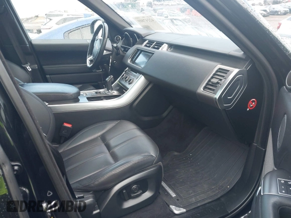 2016 Land Rover Range Rover Sport SE with VIN SALWG2PF3GA101123, listed as a IAAI auction lot 42247805 with 111,268 mi miles and . Bid and sale history available at DreamBid. Image 5.