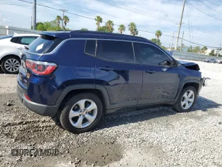 2018 Jeep Compass Latitude with VIN 3C4NJCBB5JT125048, listed as a Copart auction lot 54933965 with 82,266 mi miles and Salvage Title. Bid and sale history available at DreamBid. Image 3.