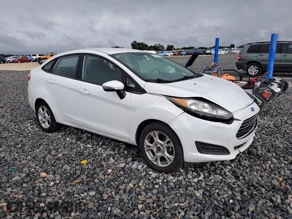 2015 Ford Fiesta SE with VIN 3FADP4BJ2FM219659, listed as a Copart auction lot 52304875 with 67,460 mi miles and Salvage Title. Bid and sale history available at carsss.com. Image 4.