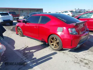 2016 Scion tC with VIN JTKJF5C77GJ026150, listed as a IAAI auction lot 41424088 with 96,370 mi miles. Bid and sale history available at carsss.com. Image 3.