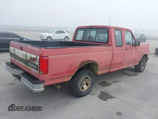 1992 Ford F-150 with VIN 1FTEX15N5NKA08828, listed as a IAAI auction lot 41882327 with Not Provided miles. Bid and sale history available at carsss.com. Image 4.