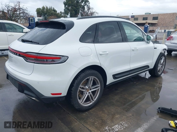 2024 Porsche Macan with VIN WP1AA2A57RLB12571, listed as a IAAI auction lot 41243341 with 4,744 mi miles and . Bid and sale history available at DreamBid. Image 4.