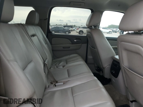 2013 GMC Yukon XL SLT with VIN 1GKS1KE01DR305054, listed as a Copart auction lot 54831015 with 158,054 mi miles and Salvage Title. Bid and sale history available at DreamBid. Image 11.