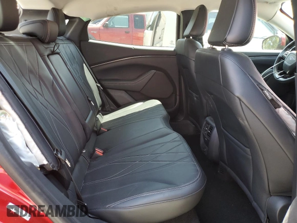 2022 Ford Mustang Mach-E Select с VIN 3FMTK1RM3NMA29169, выставлен на аукционе Copart как лот 61686905 с пробегом 27 707 миль миль и Списание • Salvage title. История ставок и продаж доступна на DreamBid. Изображение 11.