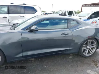 2017 Chevrolet Camaro 1LT z VIN 1G1FB1RS0H0192751, wystawiony jako IAAI lot #42243073 z przebiegiem 124 003 mil mil oraz . Historia ofert i sprzedaży dostępna na DreamBid. Obrazek 14.