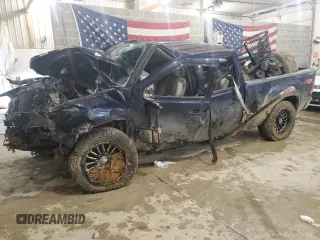 2011 GMC Sierra 2500HD SLT z VIN 1GT121C87BF143002, wystawiony jako Copart lot #88155945 z przebiegiem Nie podano mil oraz Nie do naprawy • Non repairable. Historia ofert i sprzedaży dostępna na DreamBid. Obrazek 1.