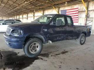 2003 Ford F-150 XL с VIN 2FTRX17W43CA44079, выставлен на аукционе Copart как лот 56494625 с пробегом 275 274 миль миль и Списание • Salvage title. История ставок и продаж доступна на DreamBid. Изображение 1.