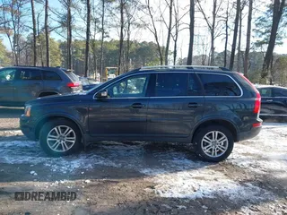 2010 Volvo XC90 I6 with VIN YV4982CZ5A1550406, listed as a IAAI auction lot 41390023 with 205,774 mi miles and . Bid and sale history available at carsss.com. Image 14.