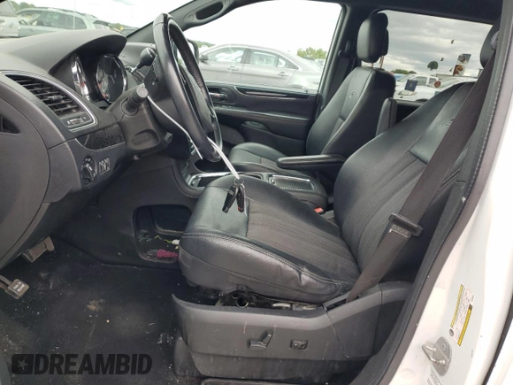 2014 Chrysler Town & Country S with VIN 2C4RC1HG9ER195342, listed as a Copart auction lot 69974154 with 127,210 mi miles and Clean Title. Bid and sale history available at carsss.com. Image 7.