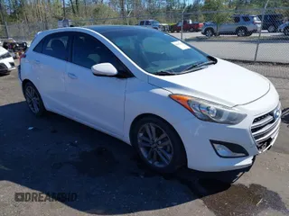 2016 Hyundai Elantra GT with VIN KMHD35LH3GU315350, listed as a IAAI auction lot 41813901 with 156,684 mi miles. Bid and sale history available at carsss.com. Image 1.
