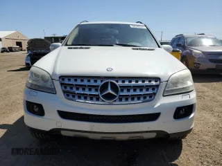 2008 Mercedes-Benz M 350 with VIN 4JGBB86E08A392001, listed as a Copart auction lot 52546525 with 159,267 mi miles and Salvage Title. Bid and sale history available at DreamBid. Image 5.