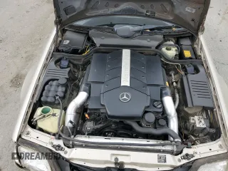 1999 Mercedes-Benz SL 500 z VIN WDBFA68F4XF184352, wystawiony jako Copart lot #57874355 z przebiegiem 215 118 mil mil oraz Tytuł czysty. Historia ofert i sprzedaży dostępna na DreamBid. Obrazek 11.