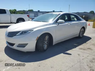 2013 Lincoln MKZ z VIN 3LN6L2G97DR817548, wystawiony jako Copart lot #57639205 z przebiegiem 143 540 mil mil oraz Szkoda całkowita • Salvage title. Historia ofert i sprzedaży dostępna na DreamBid. Obrazek 1.