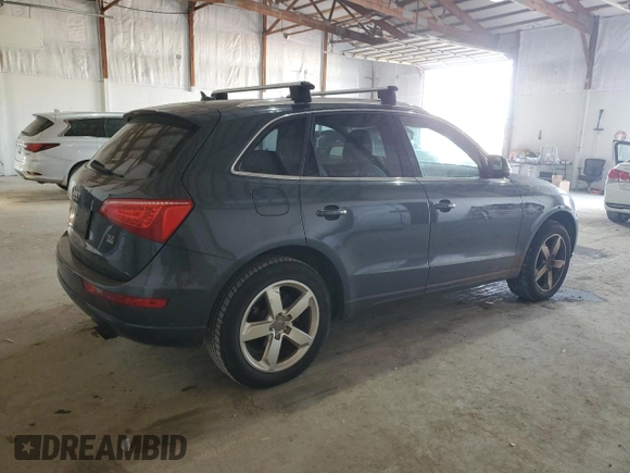 2010 Audi Q5 Premium Plus with VIN WA1LKAFP4AA105437, listed as a Copart auction lot 47547255 with 180,122 mi miles and Salvage title. Bid and sale history available at DreamBid. Image 3.