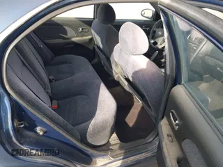 2003 Hyundai Sonata with VIN KMHWF25S33A751747, listed as a IAAI auction lot 41493851 with 101,748 mi miles. Bid and sale history available at carsss.com. Image 8.