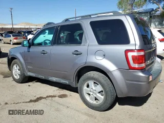 2008 Ford Escape XLT z VIN 1FMCU03158KA50345, wystawiony jako Copart lot #57349735 z przebiegiem 195 316 mil mil oraz Szkoda całkowita • Salvage title. Historia ofert i sprzedaży dostępna na DreamBid. Obrazek 2.