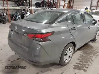 2020 Nissan Versa S with VIN 3N1CN8DV1LL915324, listed as a IAAI auction lot 41430197 with 94,386 mi miles. Bid and sale history available at carsss.com. Image 4.