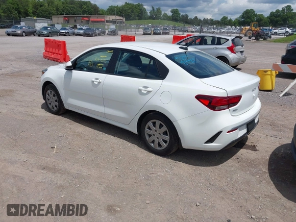 2023 Kia Rio S z VIN 3KPA24ADXPE613557, wystawiony jako IAAI lot #42198794 z przebiegiem 25 275 mil mil oraz . Historia ofert i sprzedaży dostępna na DreamBid. Obrazek 3.