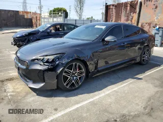 2022 Kia Stinger GT1 with VIN KNAE45LCXN6106633, listed as a Copart auction lot 50239405 with 72,786 mi miles and Salvage Title. Bid and sale history available at carsss.com. Image 1.