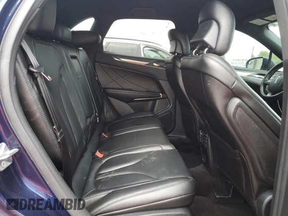 2017 Lincoln MKC Premiere with VIN 5LMCJ1D95HUL24437, listed as a Copart auction lot 55657245 with 90,264 mi miles and Salvage title. Bid and sale history available at DreamBid. Image 11.