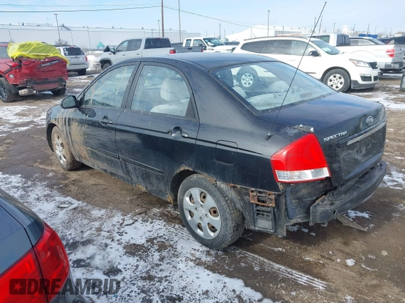 2007 Kia Spectra EX with VIN KNAFE122X75454914, listed as a IAAI auction lot 41711981 with 179,382 mi miles. Bid and sale history available at carsss.com. Image 3.