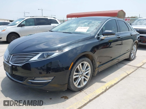 2013 Lincoln MKZ with VIN 3LN6L2G92DR827081, listed as a IAAI auction lot 42267095 with 114,564 mi miles and . Bid and sale history available at DreamBid. Image 17.