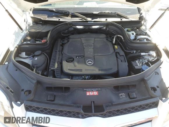 2015 Mercedes-Benz GLK 350 with VIN WDCGG5HB9FG403384, listed as a Copart auction lot 70284464 with 30,007 mi miles and Salvage Title. Bid and sale history available at DreamBid. Image 11.