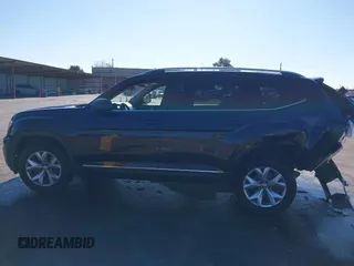 2018 Volkswagen Atlas SEL with VIN 1V2ER2CAXJC582408, listed as a IAAI auction lot 41389461 with 60,822 mi miles and . Bid and sale history available at DreamBid. Image 13.
