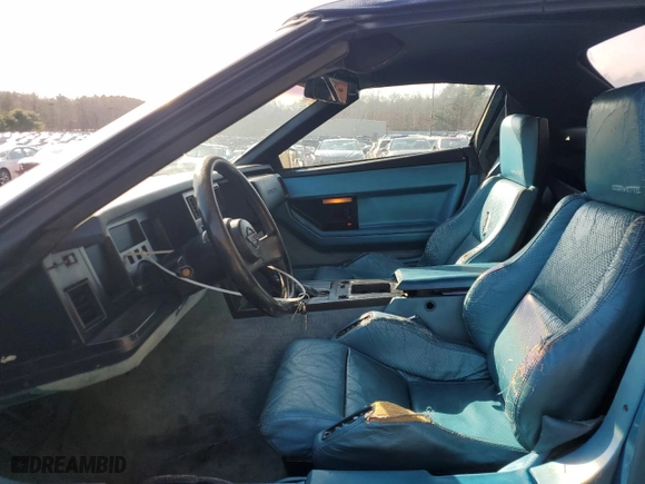 1987 Chevrolet Corvette with VIN 1G1YY3184H5130470, listed as a Copart auction lot 48890195 with 82,871 mi miles and Clean Title. Bid and sale history available at carsss.com. Image 7.