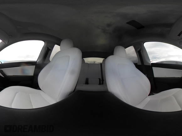 2022 Tesla Model Y Long Range z VIN 7SAYGDEE6NF419332, wystawiony jako IAAI lot #42020974 z przebiegiem 55 680 mil mil oraz . Historia ofert i sprzedaży dostępna na DreamBid. Obrazek 20.