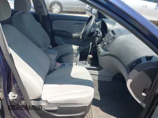 2010 Hyundai Elantra GLS z VIN KMHDU4AD8AU016175, wystawiony jako IAAI lot #42549562 z przebiegiem 203 978 mil mil oraz . Historia ofert i sprzedaży dostępna na DreamBid. Obrazek 5.