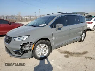2022 Chrysler Pacifica Touring L z VIN 2C4RC1BGXNR191227, wystawiony jako Copart lot #48706465 z przebiegiem 47 130 mil mil oraz Szkoda całkowita • Salvage title. Historia ofert i sprzedaży dostępna na DreamBid. Obrazek 1.