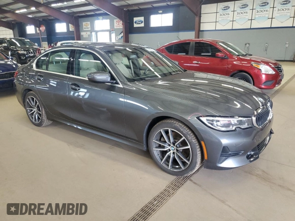 2021 BMW 3 Series 330i xDrive with VIN 3MW5R7J08M8B49316, listed as a Copart auction lot 52520195 with 31,709 mi miles and Salvage Title. Bid and sale history available at carsss.com. Image 4.
