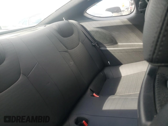 2015 Hyundai Genesis Coupe R-Spec with VIN KMHHU6KJ6FU126926, listed as a Copart auction lot 57085715 with 10,142 mi miles and Salvage title. Bid and sale history available at DreamBid. Image 10.