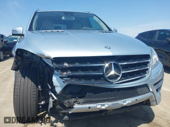 2014 Mercedes-Benz M 350 with VIN 4JGDA5JB4EA284192, listed as a IAAI auction lot 41979779 with 77,633 mi miles and . Bid and sale history available at carsss.com. Image 12.