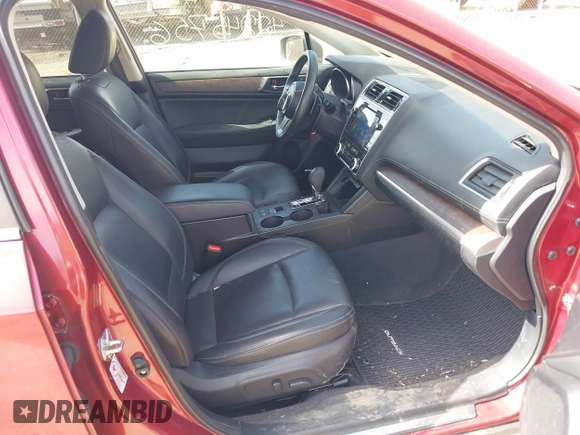 2019 Subaru Outback Limited z VIN 4S4BSANC3K3395882, wystawiony jako IAAI lot #42245756 z przebiegiem 120 548 mil mil oraz . Historia ofert i sprzedaży dostępna na DreamBid. Obrazek 5.