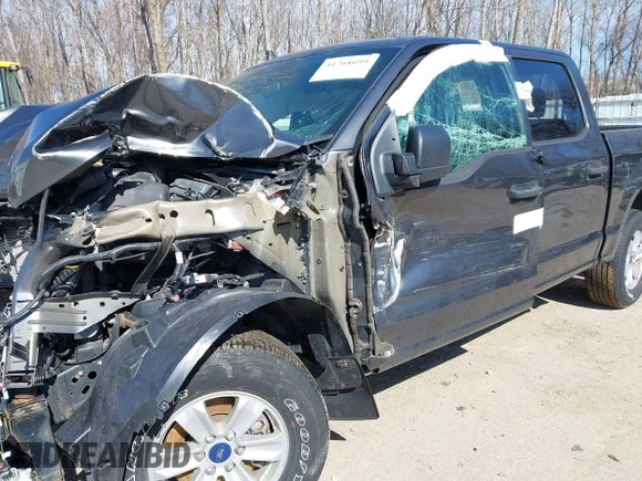 2020 Ford F-150 XL with VIN 1FTEW1E58LFA11022, listed as a IAAI auction lot 41768699 with Not Provided miles and . Bid and sale history available at carsss.com. Image 16.