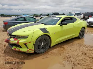2017 Chevrolet Camaro 1LT z VIN 1G1FB1RS0H0114003, wystawiony jako Copart lot #59338905 z przebiegiem 70 995 mil mil oraz Szkoda całkowita • Salvage title. Historia ofert i sprzedaży dostępna na DreamBid. Obrazek 1.