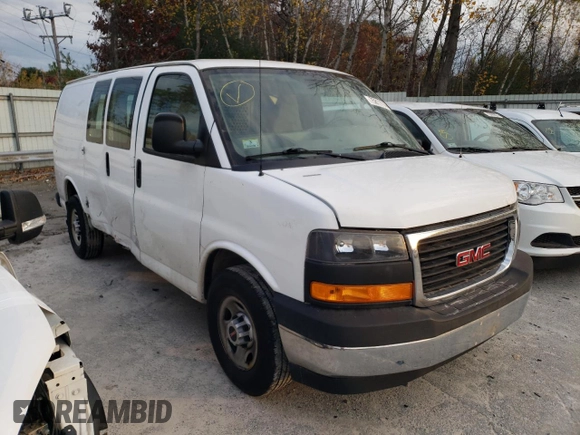 2017 GMC Savana Cargo Van with VIN 1GTW7AFF7H1906806, listed as a Copart auction lot 81203694 with 53,426 mi miles and Salvage Title. Bid and sale history available at carsss.com. Image 4.