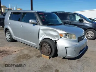 2008 Scion xB z VIN JTLKE50E081038860, wystawiony jako IAAI lot #42275290 z przebiegiem 250 665 mil mil oraz . Historia ofert i sprzedaży dostępna na DreamBid. Obrazek 1.