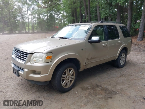 2007 Ford Explorer Limited z VIN 1FMEU75827UA58157, wystawiony jako IAAI lot #42790528 z przebiegiem 242 570 mil mil oraz . Historia ofert i sprzedaży dostępna na DreamBid. Obrazek 2.