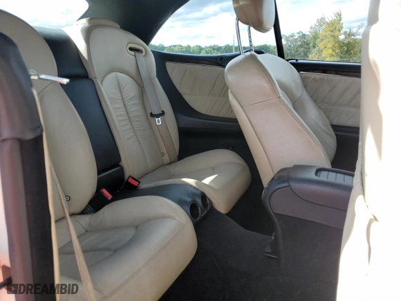 2008 Mercedes-Benz CLK-Class 5.5L with VIN WDBTK72F78T089317, listed as a Copart auction lot 73295334 with 171,768 mi miles and Salvage Title. Bid and sale history available at carsss.com. Image 10.