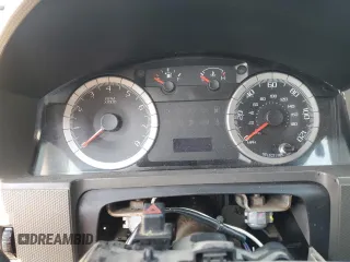 2008 Ford Escape XLS с VIN 1FMCU02Z08KB06103, выставлен на аукционе Copart как лот 60934415 с пробегом Не указан миль и Списание • Salvage title. История ставок и продаж доступна на DreamBid. Изображение 9.