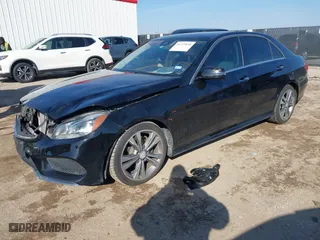 2016 Mercedes-Benz E-Class E 350 Sport with VIN WDDHF5KB7GB201380, listed as a IAAI auction lot 41575858 with 105,345 mi miles. Bid and sale history available at carsss.com. Image 18.