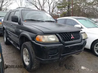 2000 Mitsubishi Montero Sport LS with VIN JA4LS31H6YP004497, listed as a IAAI auction lot 41403319 with 259,107 mi miles. Bid and sale history available at carsss.com. Image 1.