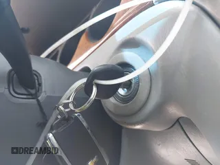 2005 Lexus ES 350 с VIN JTHBA30G455082134, выставлен на аукционе IAAI как лот 42414469 с пробегом 215 714 миль миль и . История ставок и продаж доступна на DreamBid. Изображение 11.