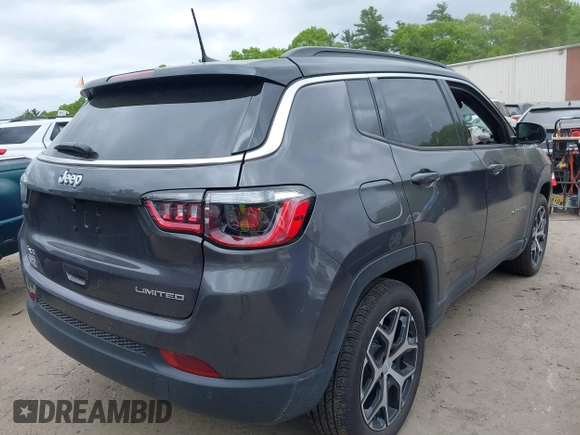2024 Jeep Compass Limited with VIN 3C4NJDCN1RT174161, listed as a IAAI auction lot 42291929 with 2,895 mi miles and . Bid and sale history available at DreamBid. Image 4.