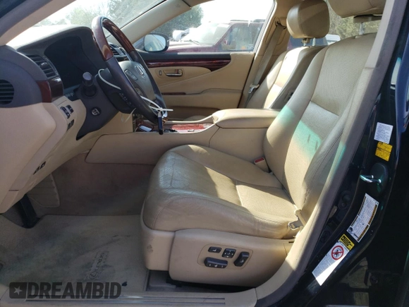 2008 Lexus LS 460 LWB with VIN JTHGL46FX85027700, listed as a Copart auction lot 54122595 with 198,182 mi miles and Salvage Title. Bid and sale history available at carsss.com. Image 7.