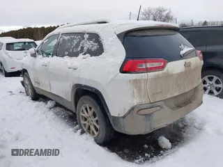 2016 Jeep Cherokee Latitude with VIN 1C4PJMCS0GW193936, listed as a IAAI auction lot 41440254 with 156,477 mi miles. Bid and sale history available at carsss.com. Image 3.